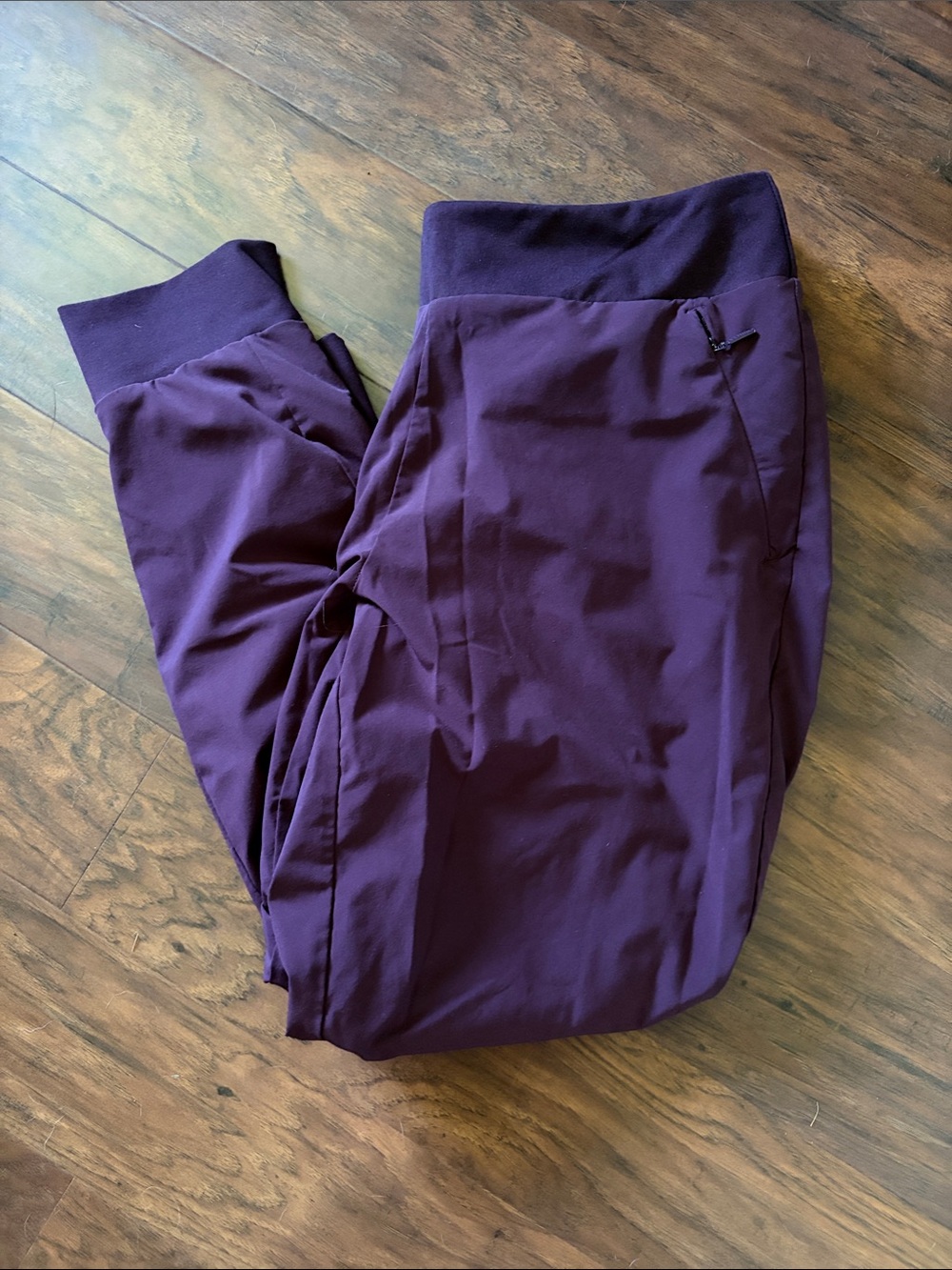 Athleta womens joggers